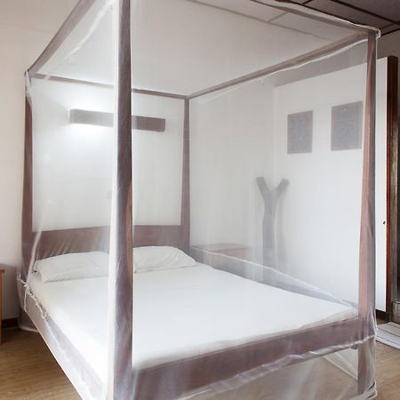 Auberge De Grand Popo Eksteriør billede