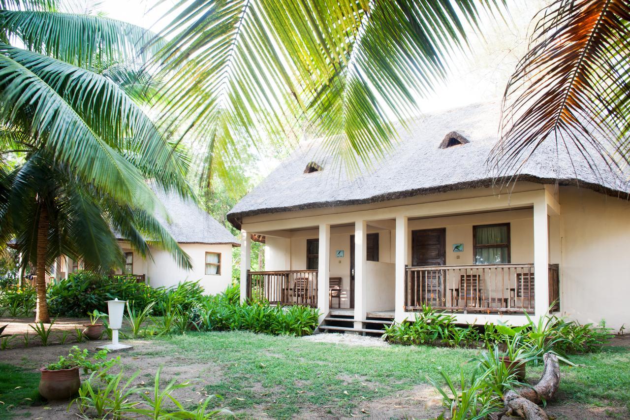 Auberge De Grand Popo Eksteriør billede